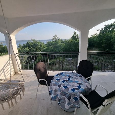 Apartmani Lucija 마슬레니차 외부 사진
