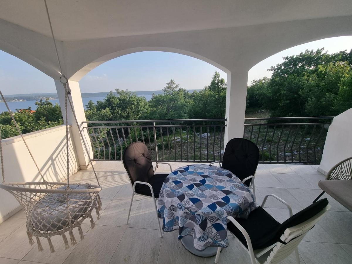 Apartmani Lucija 마슬레니차 외부 사진